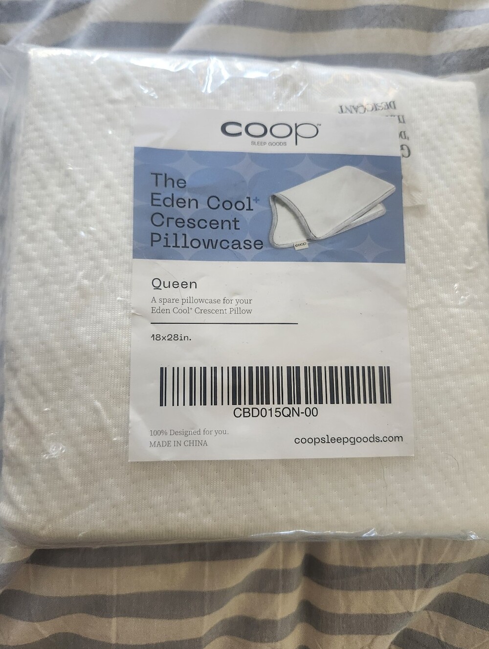 NEW UNOPENED COOP Eden Cool+ Crescent Pillowcase - White (Queen)